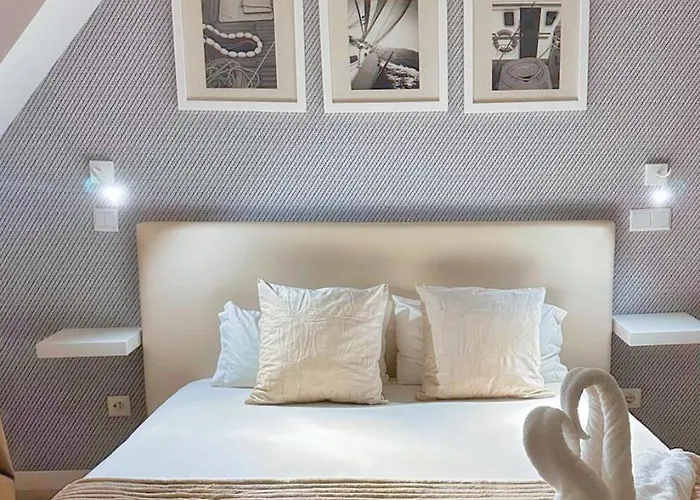 Nobu Bed & Breakfast *